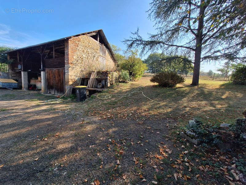 Maison à LIOURDRES