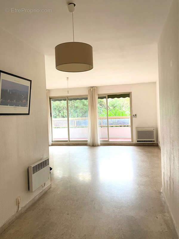 Appartement à MARSEILLE-9E