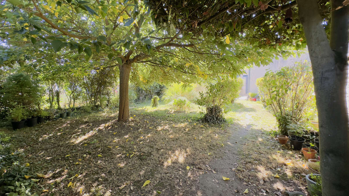 Maison à TONNAY-CHARENTE