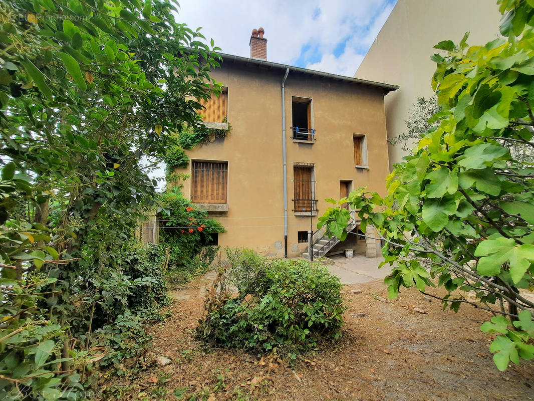 Maison à NIMES