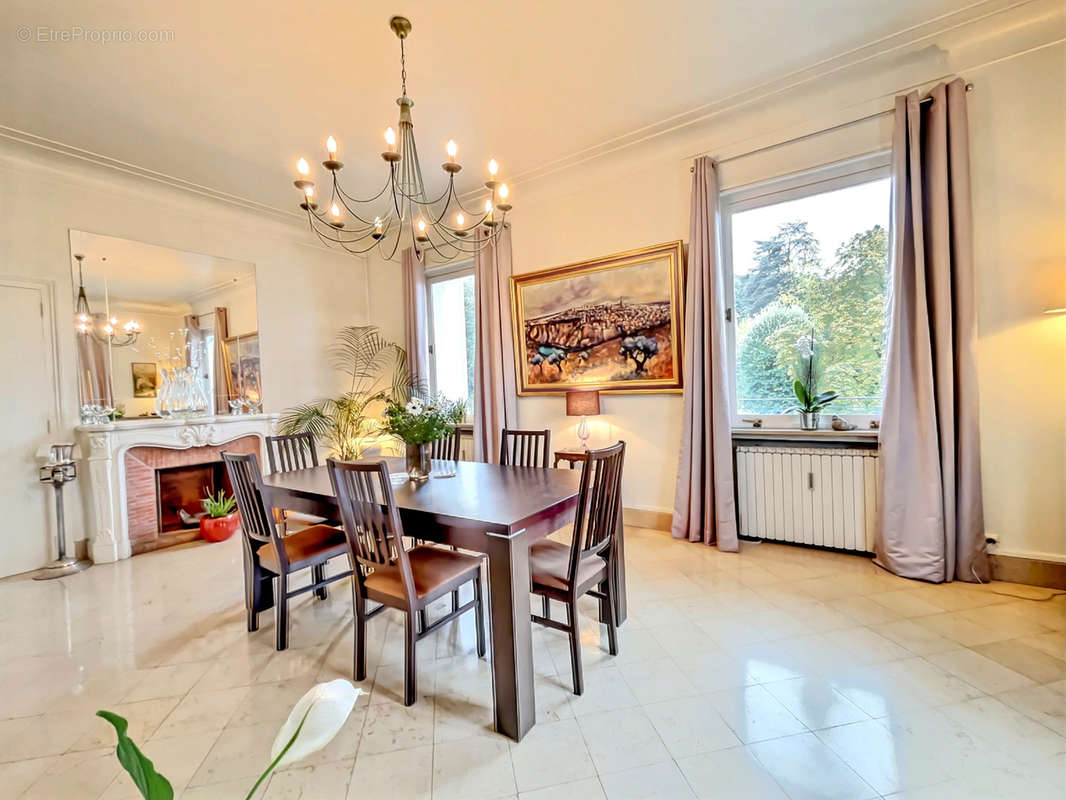 Appartement à AIX-LES-BAINS