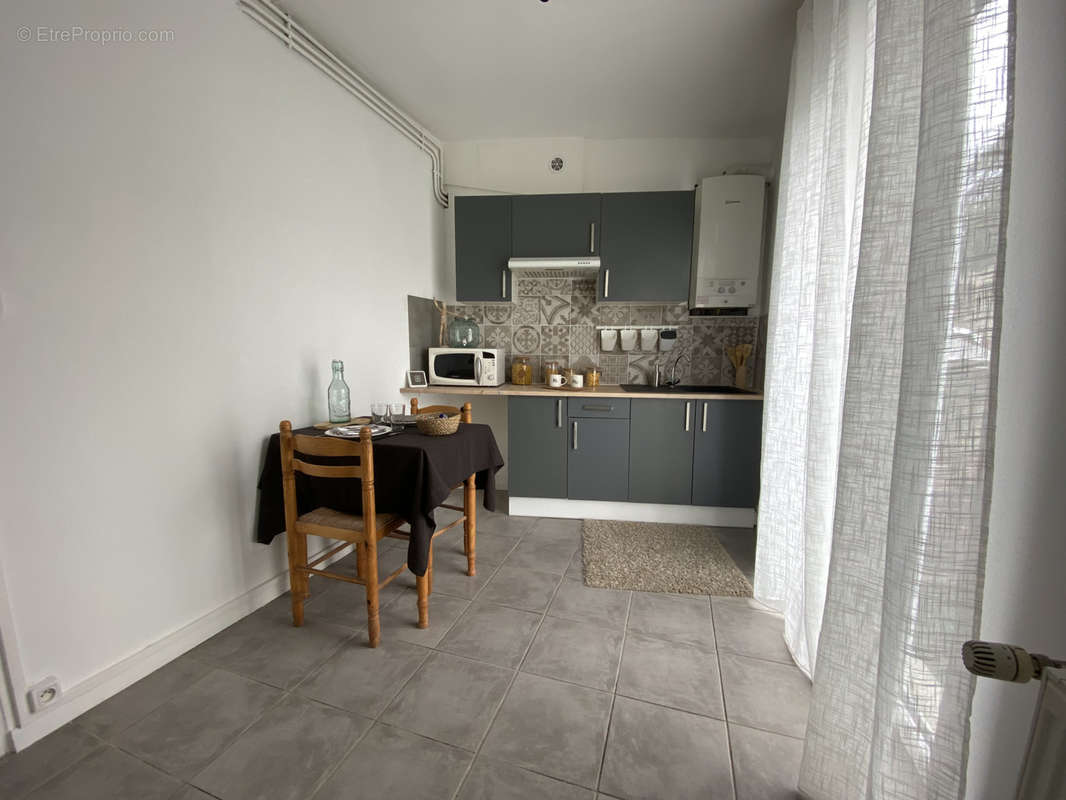 Appartement à SAINT-ETIENNE