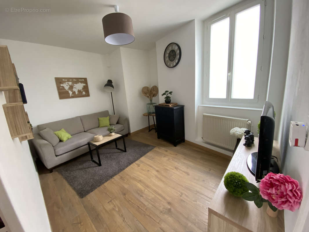 Appartement à SAINT-ETIENNE