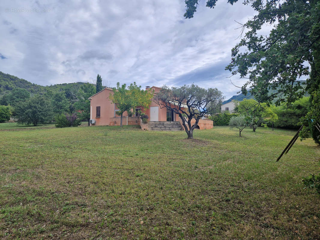 Maison à MOLLANS-SUR-OUVEZE