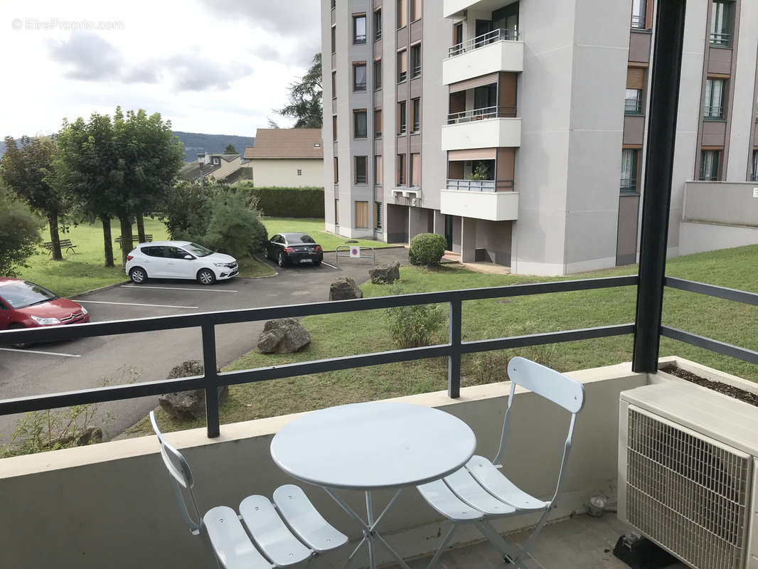 Appartement à LAGNIEU