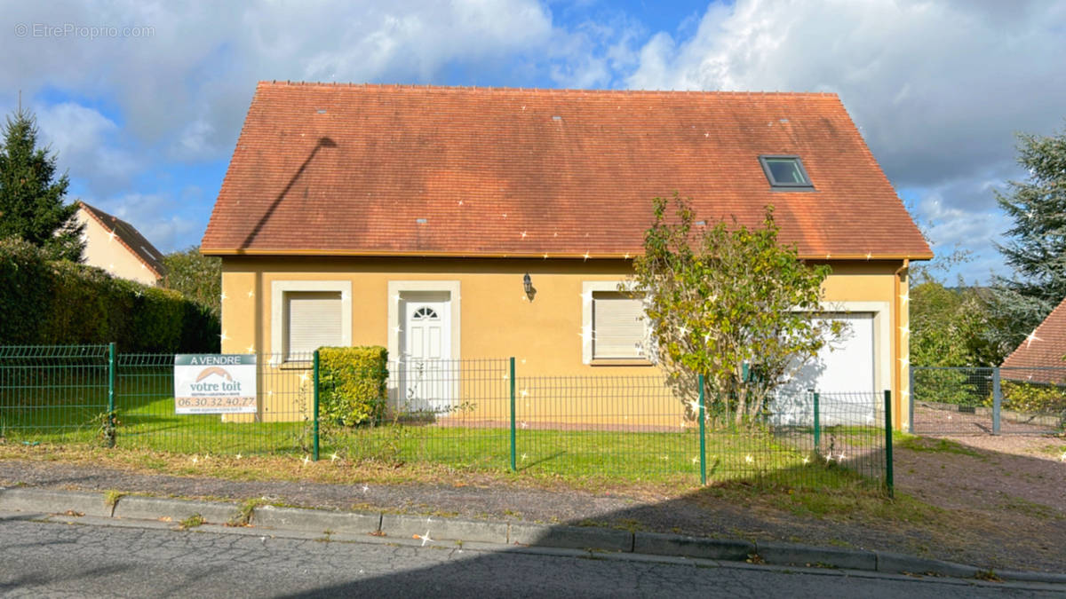 Maison à PONT-L&#039;EVEQUE