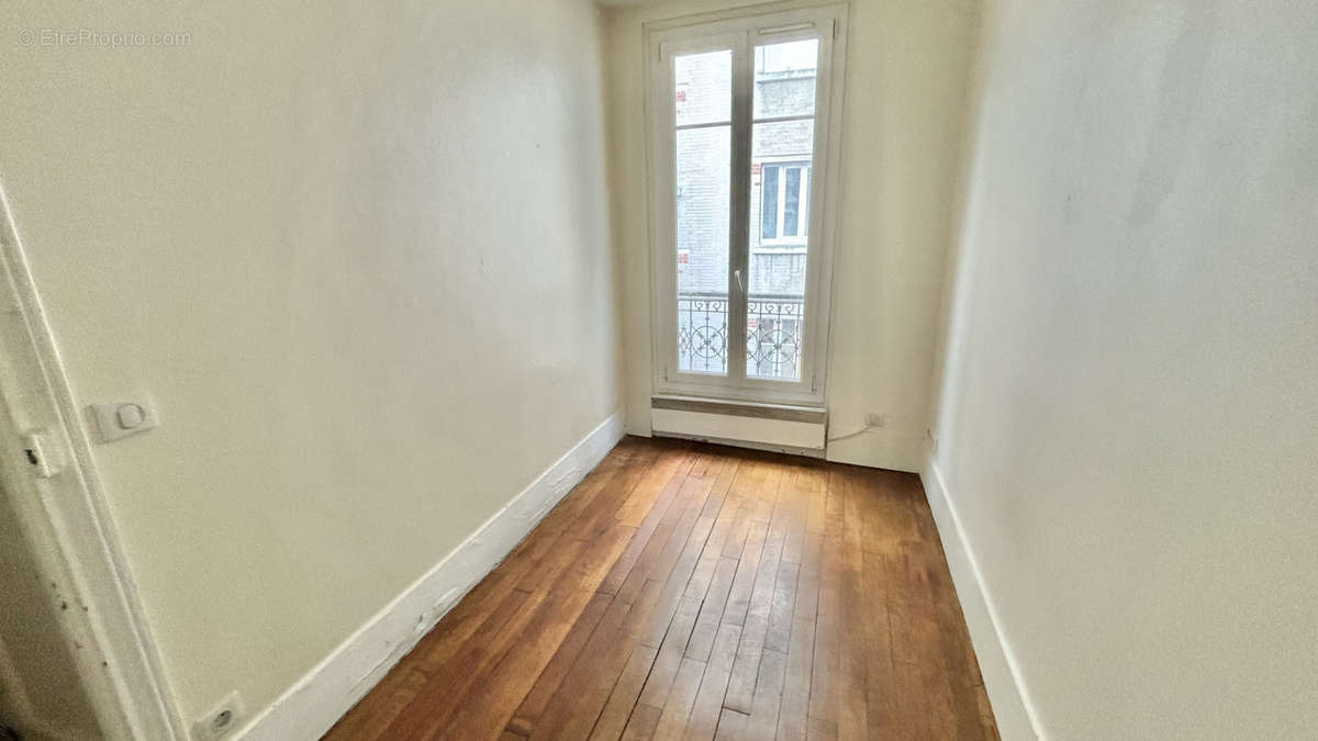 Appartement à CLICHY