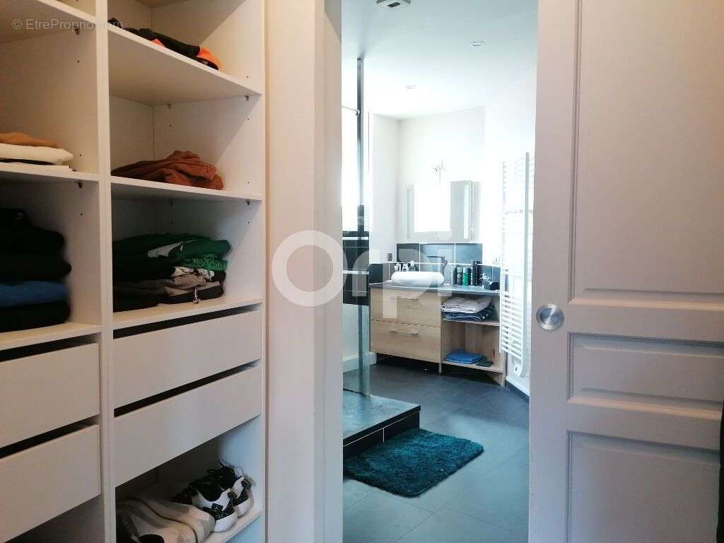 Appartement à LARCHE