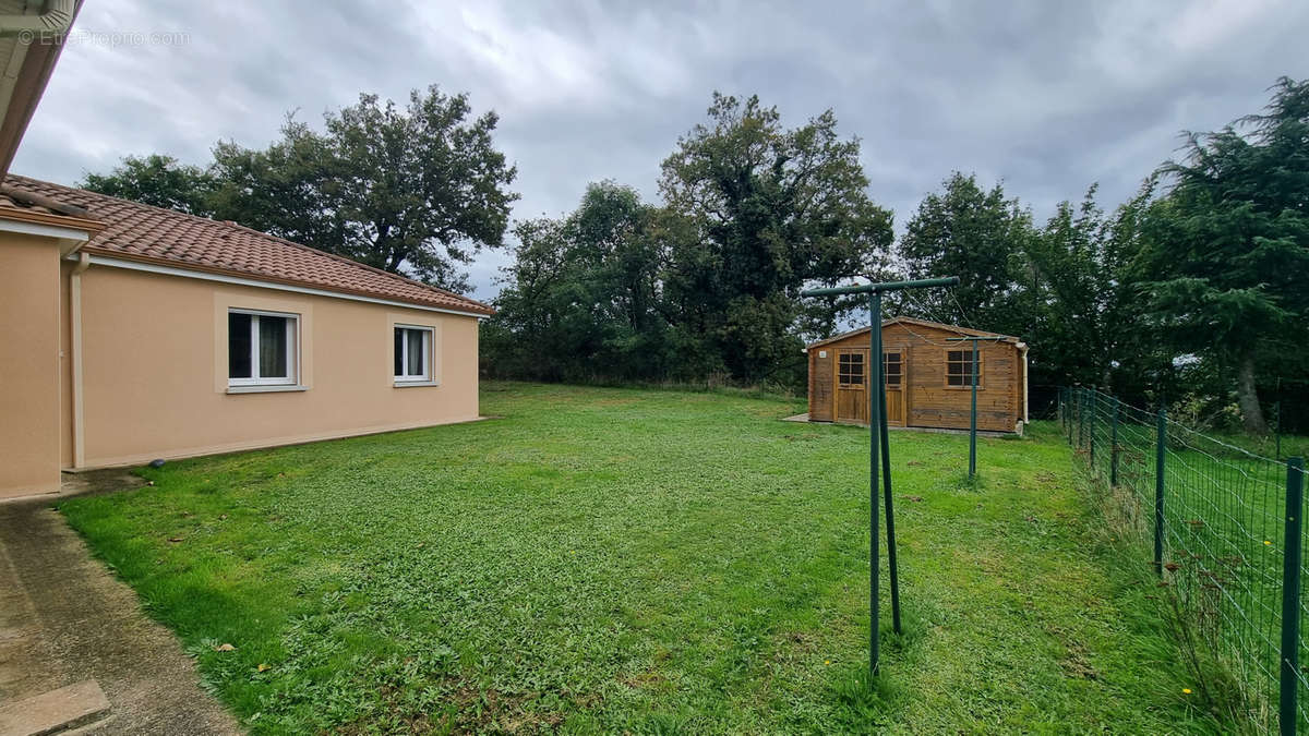 Maison à BOSMIE-L&#039;AIGUILLE