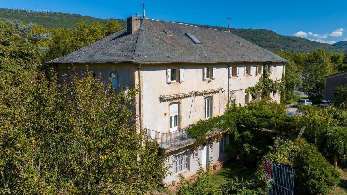 Maison à SAINT-AFFRIQUE