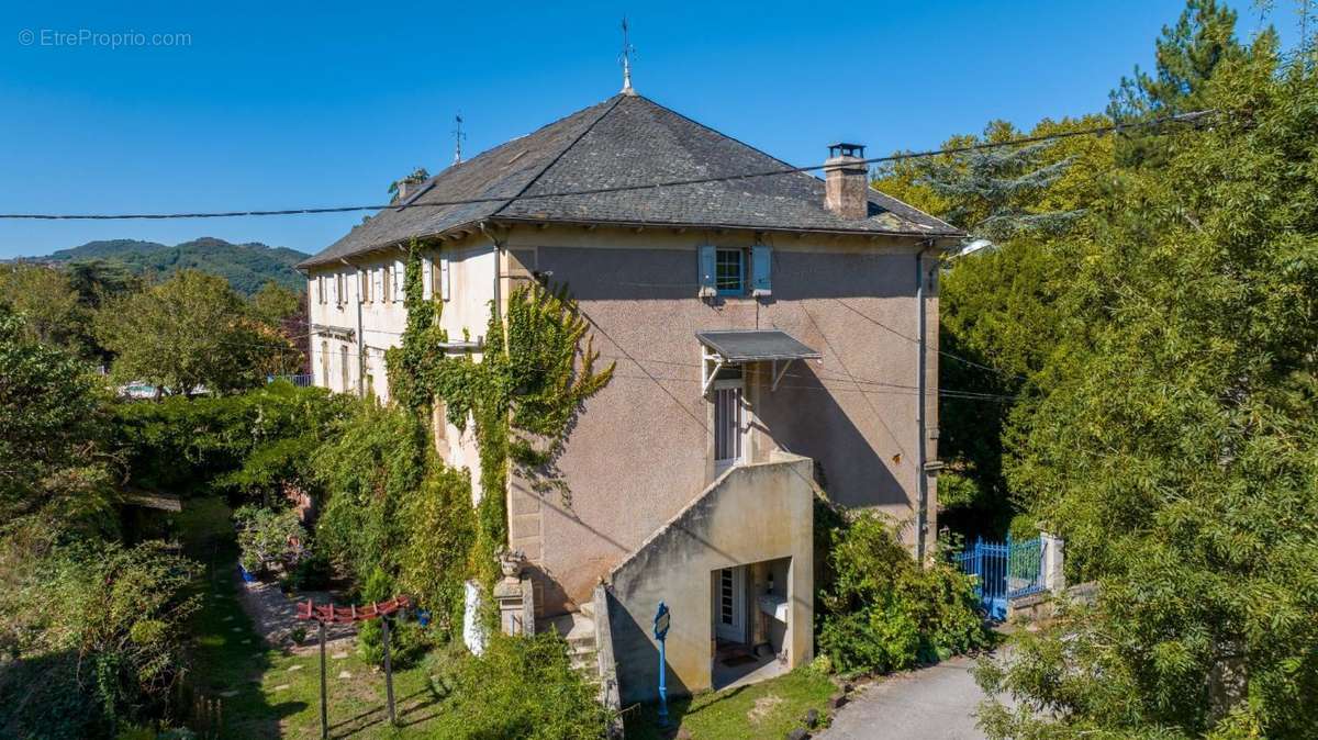 Maison à SAINT-AFFRIQUE