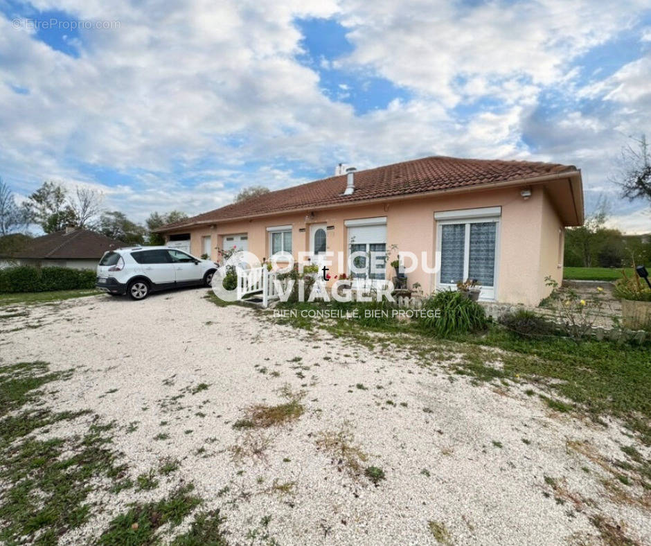 Maison à ARLAY