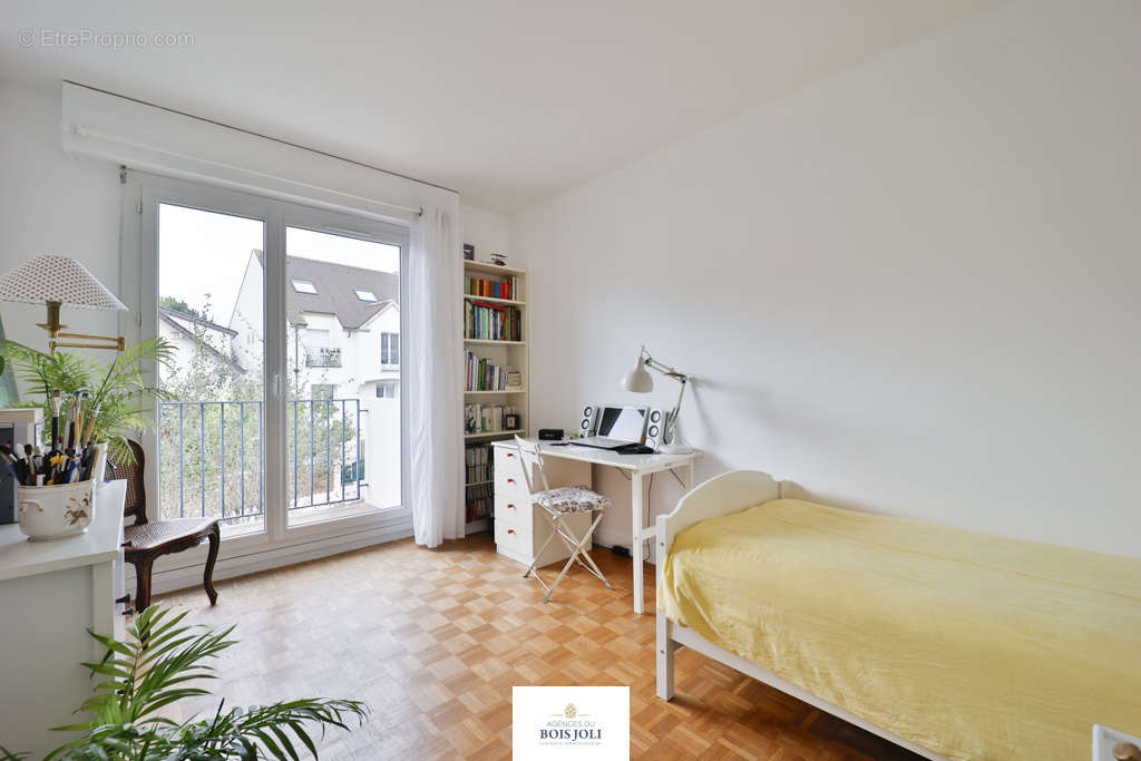 Appartement à ISSY-LES-MOULINEAUX