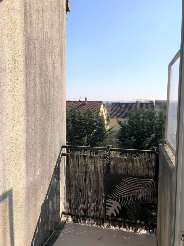 Appartement à TREMBLAY-EN-FRANCE