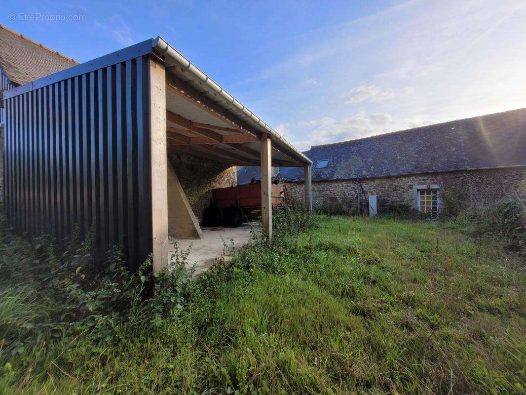 Maison à LE VIEUX-BOURG