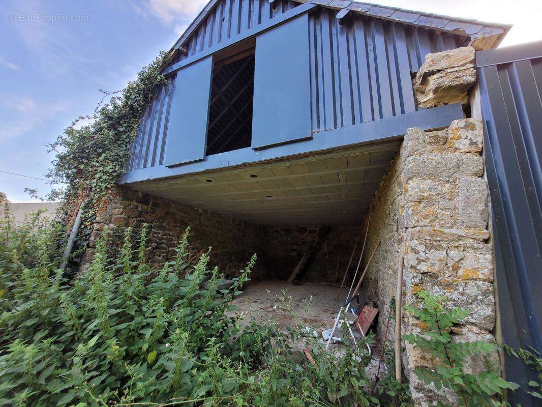 Maison à LE VIEUX-BOURG