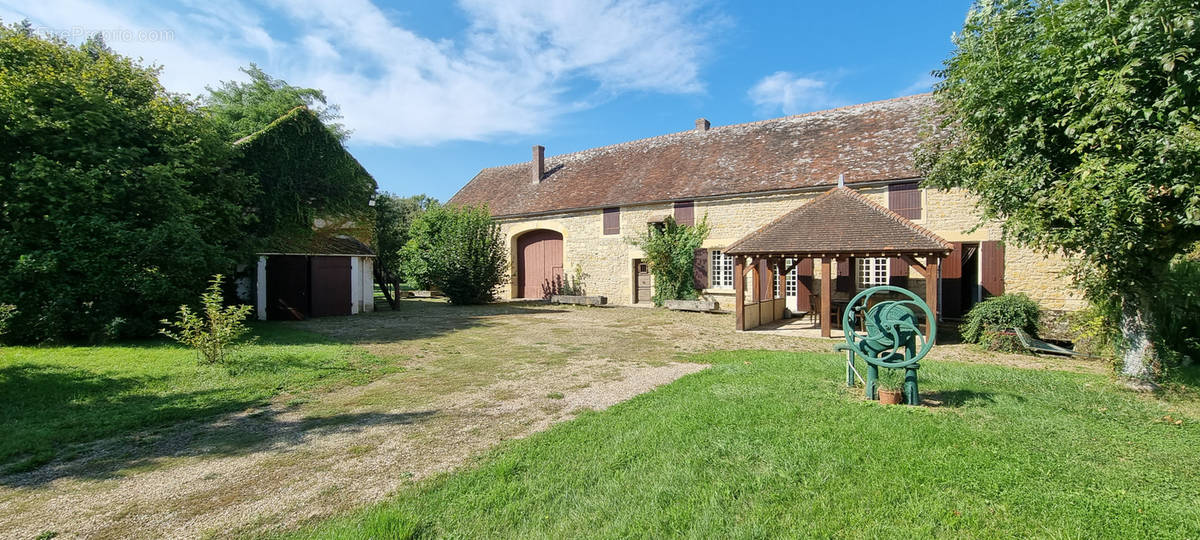 Maison à TANNAY