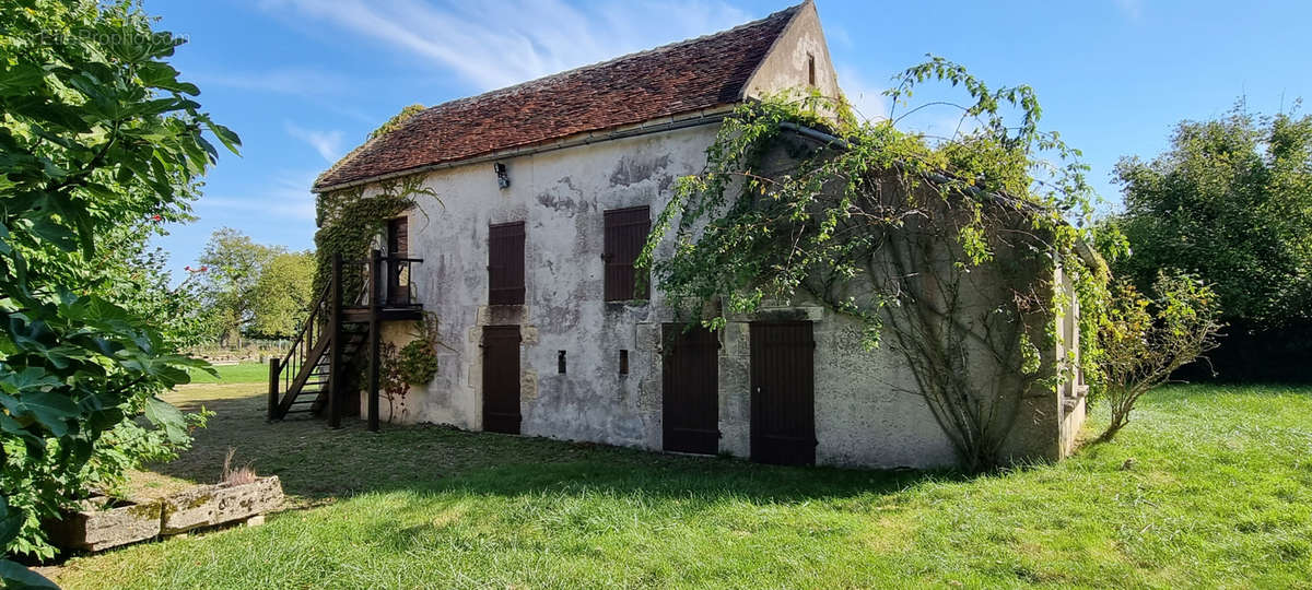 Maison à TANNAY