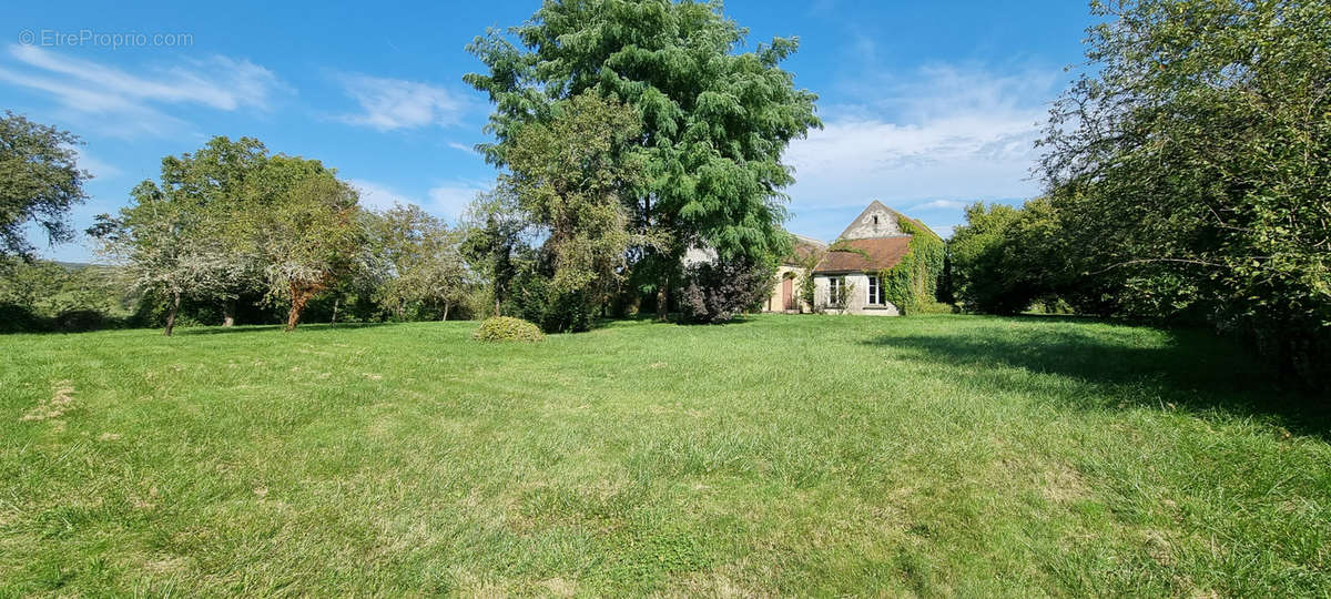 Maison à TANNAY