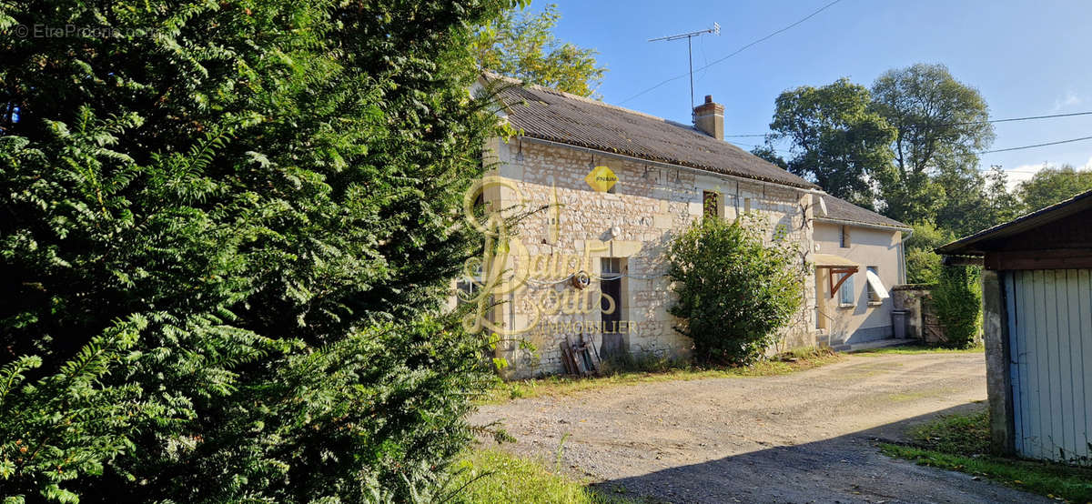 Maison à CHINON