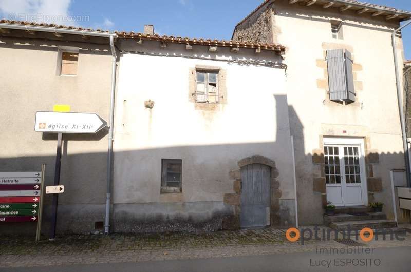 Maison à BRILLAC