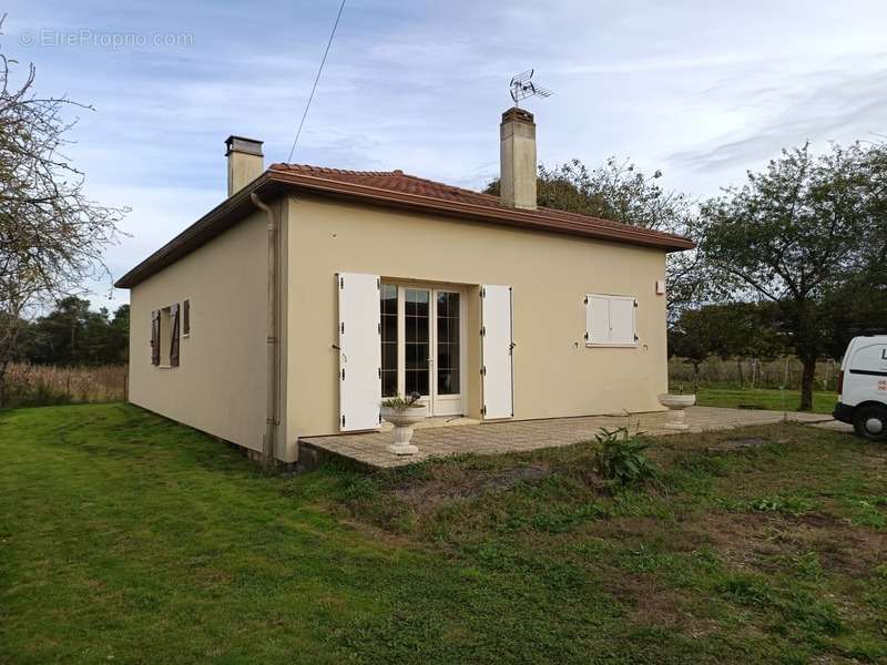 Maison à AIRE-SUR-L&#039;ADOUR