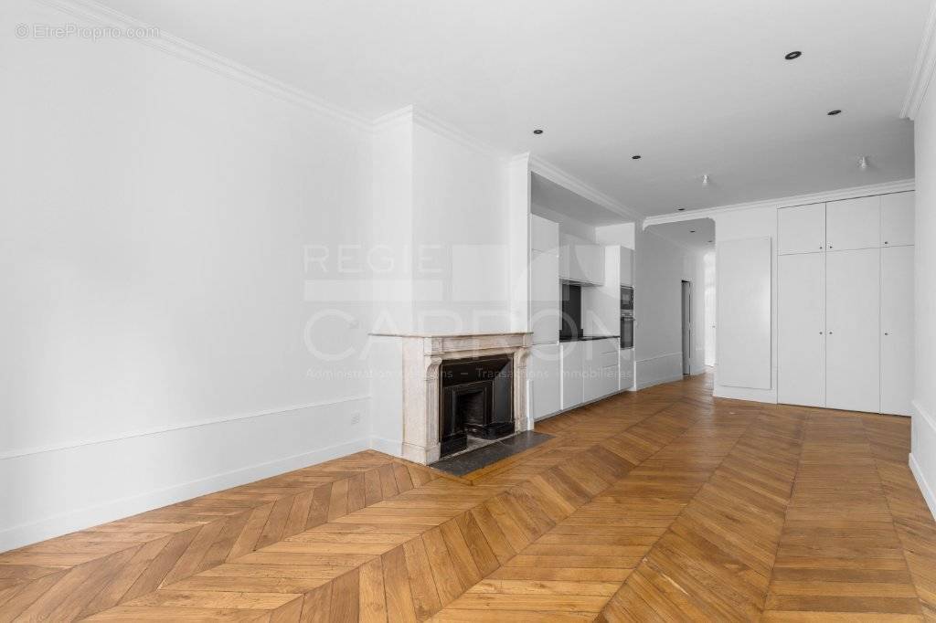 Appartement à LYON-1E