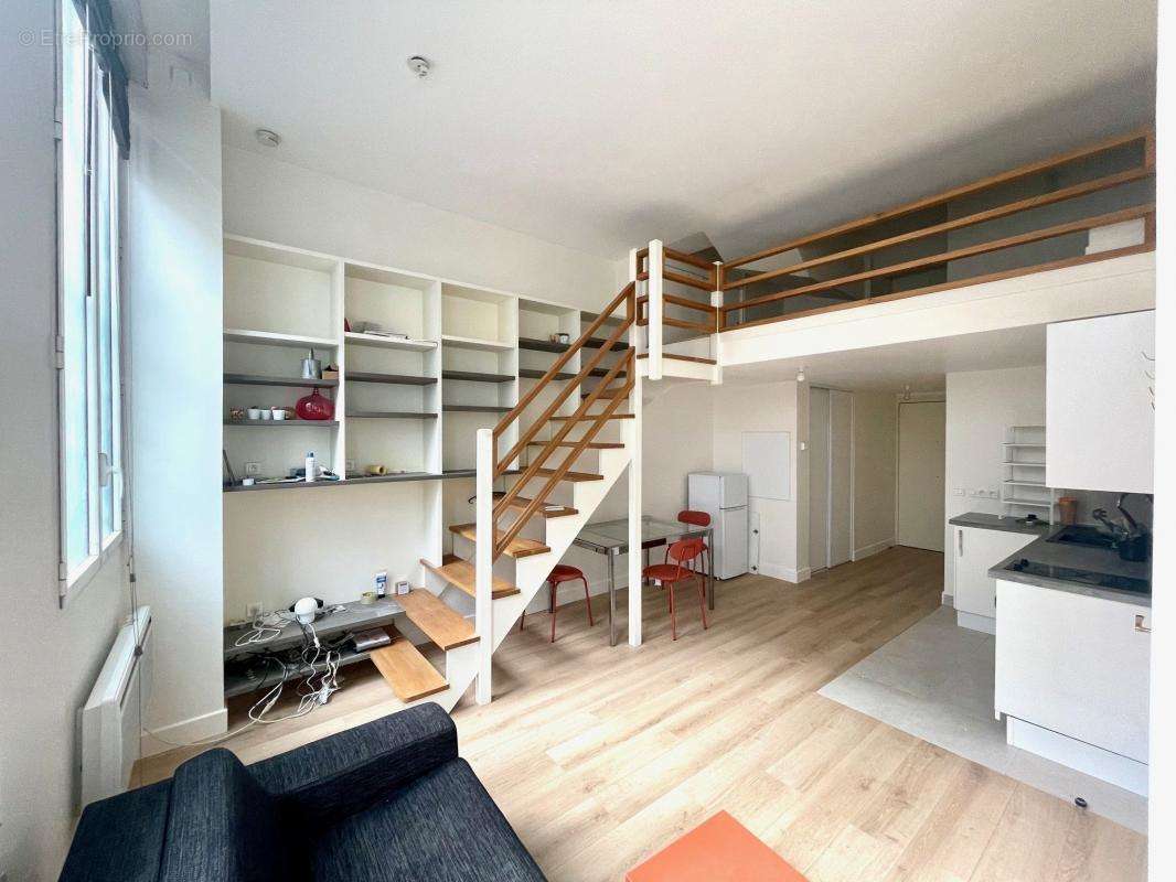 Appartement à PARIS-19E