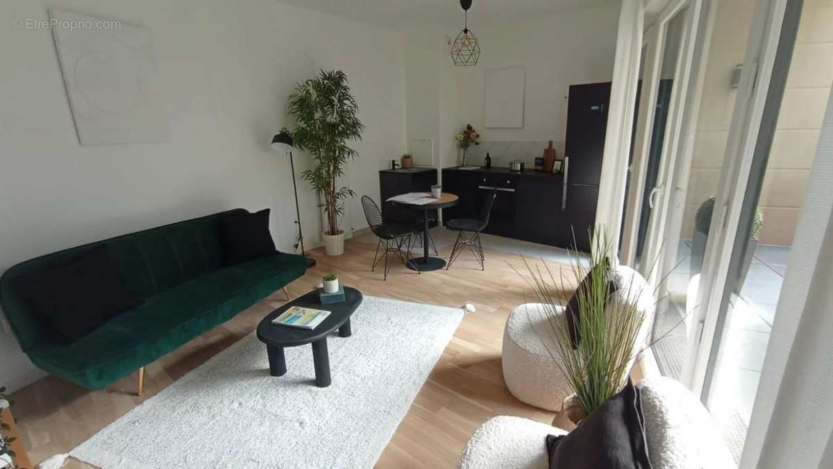 Appartement à MAISONS-LAFFITTE