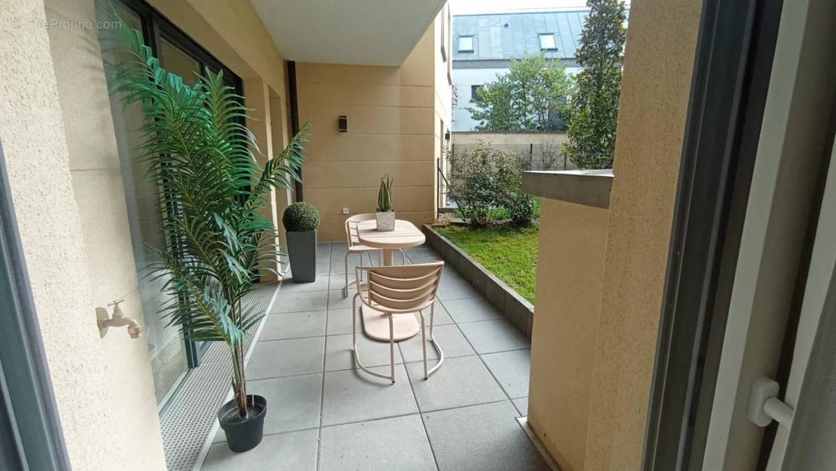 Appartement à MAISONS-LAFFITTE