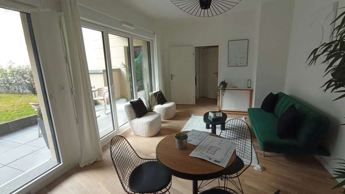 Appartement à MAISONS-LAFFITTE