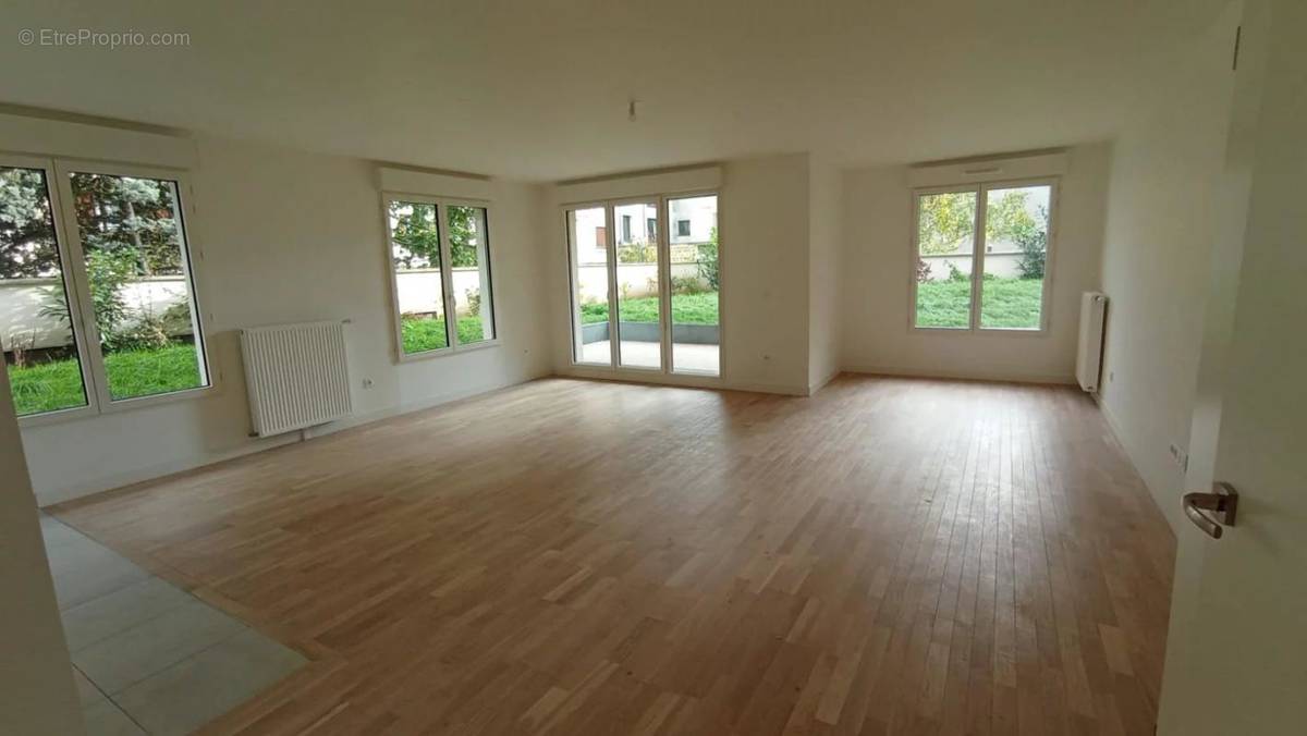 Appartement à MAISONS-LAFFITTE