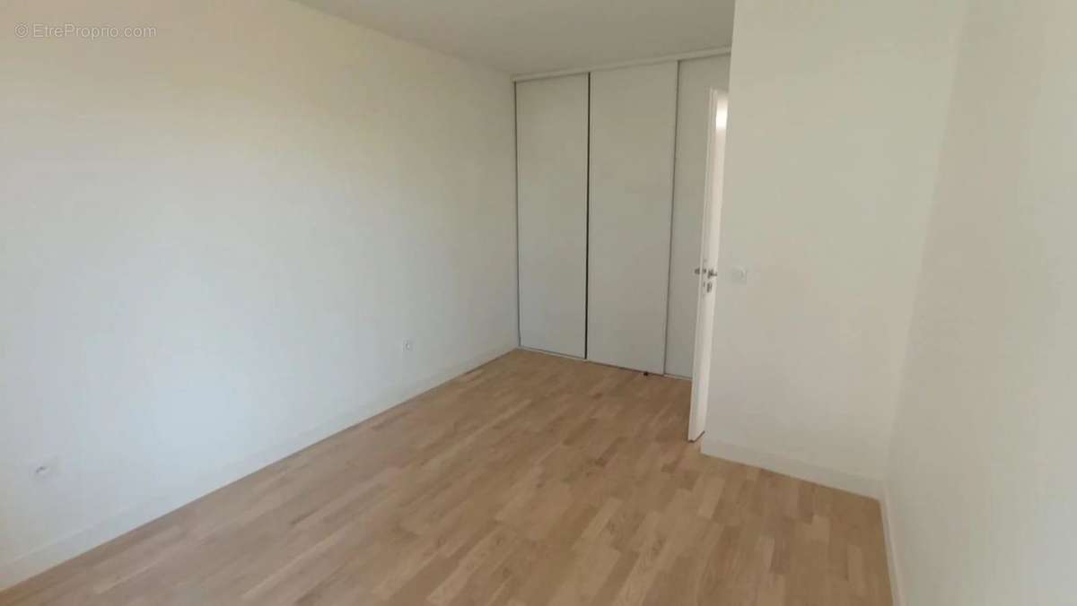 Appartement à MAISONS-LAFFITTE