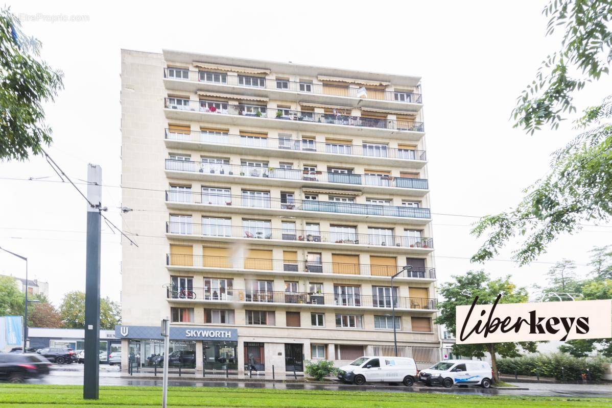 Appartement à SAINT-DENIS