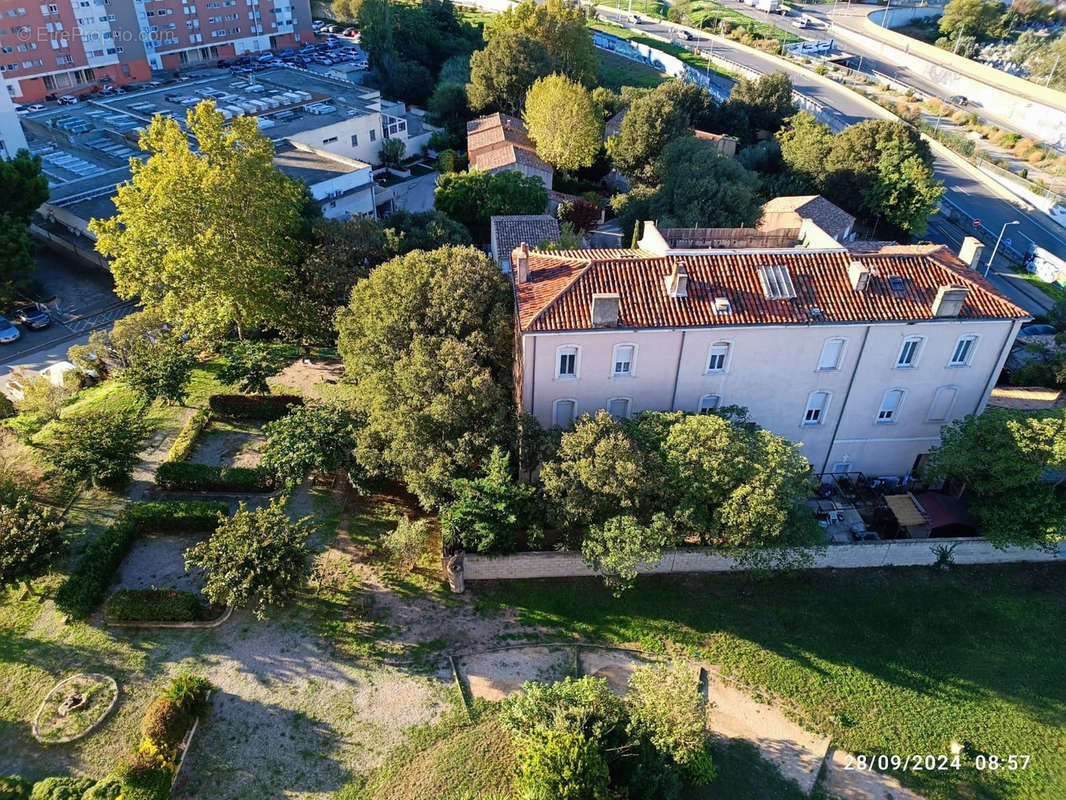 Appartement à MARSEILLE-11E