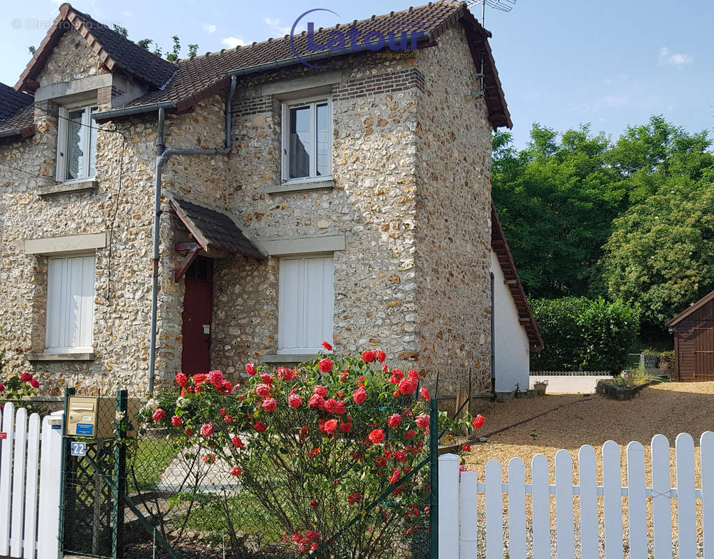 Maison à SAINT-REMY-SUR-AVRE