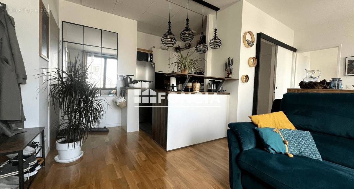 Appartement à RUEIL-MALMAISON