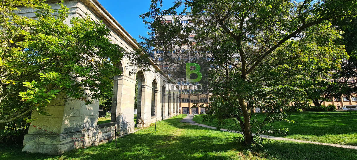 Appartement à MAISONS-ALFORT