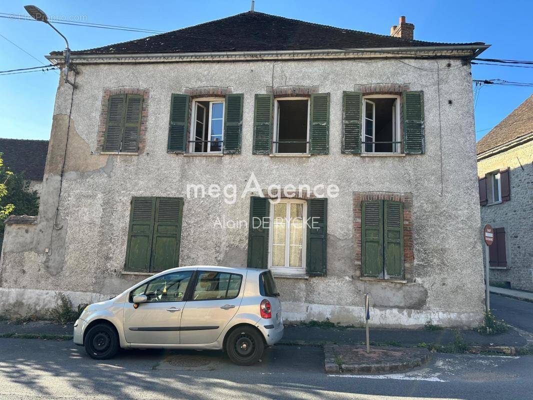 Appartement à LORREZ-LE-BOCAGE-PREAUX