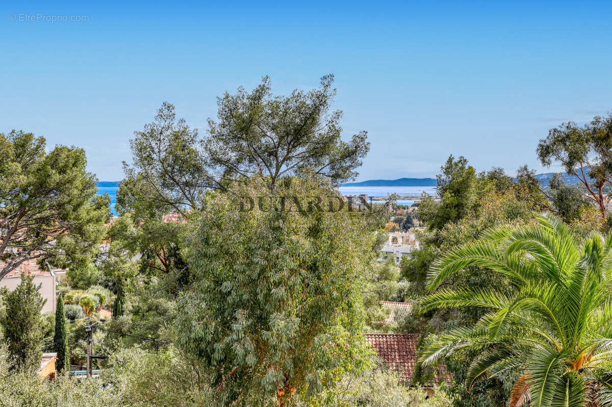 Maison à LE LAVANDOU