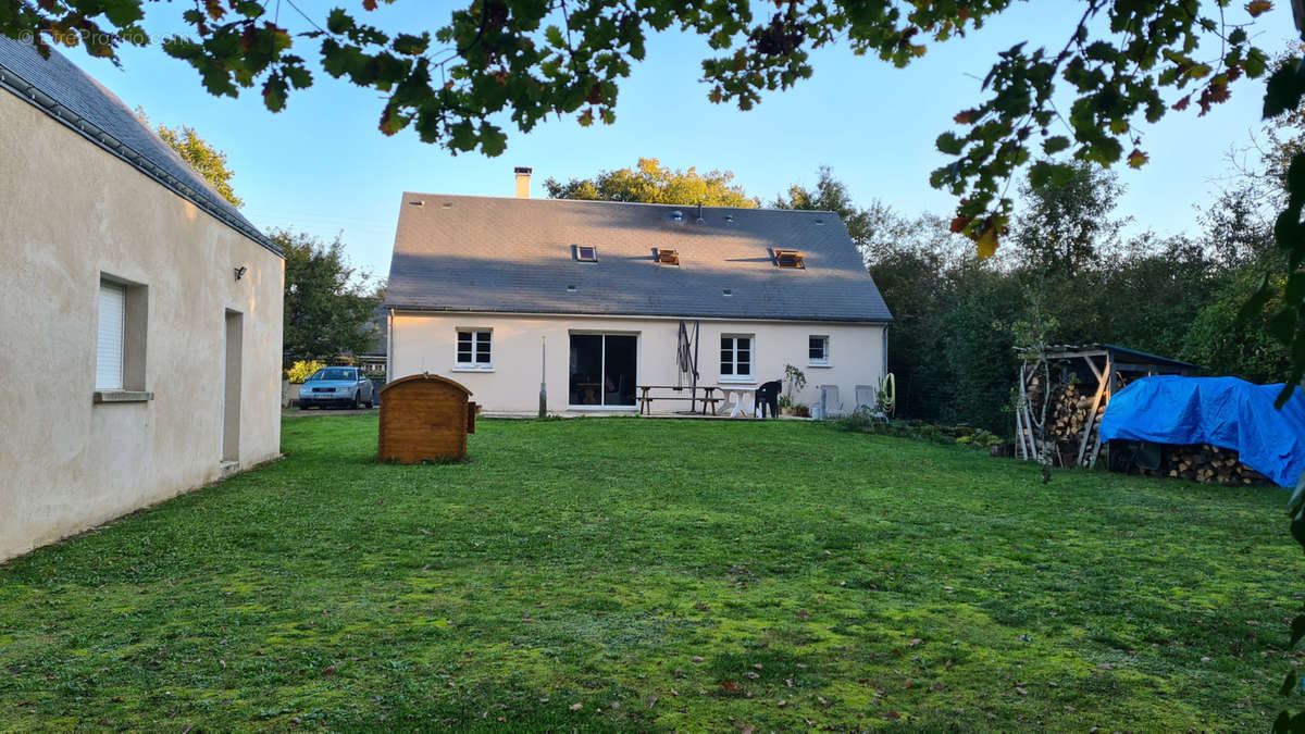 Maison à ATHEE-SUR-CHER