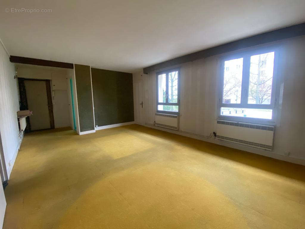 Appartement à RUEIL-MALMAISON