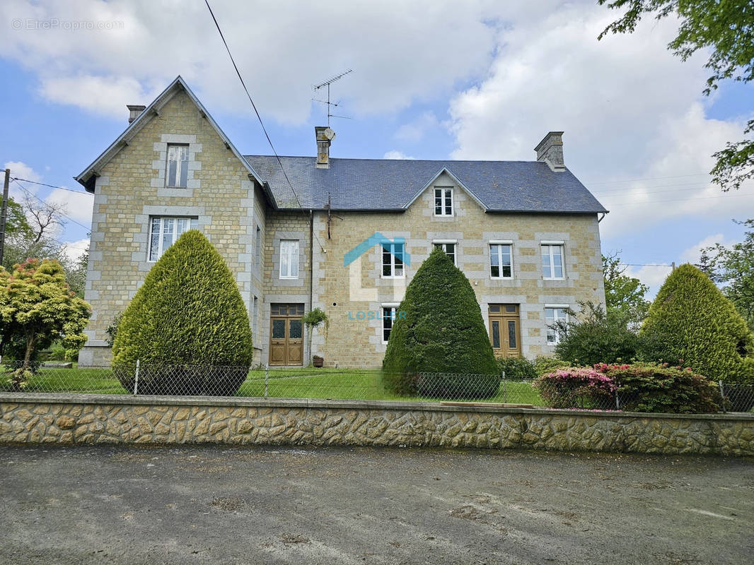 Maison à ROMAGNY