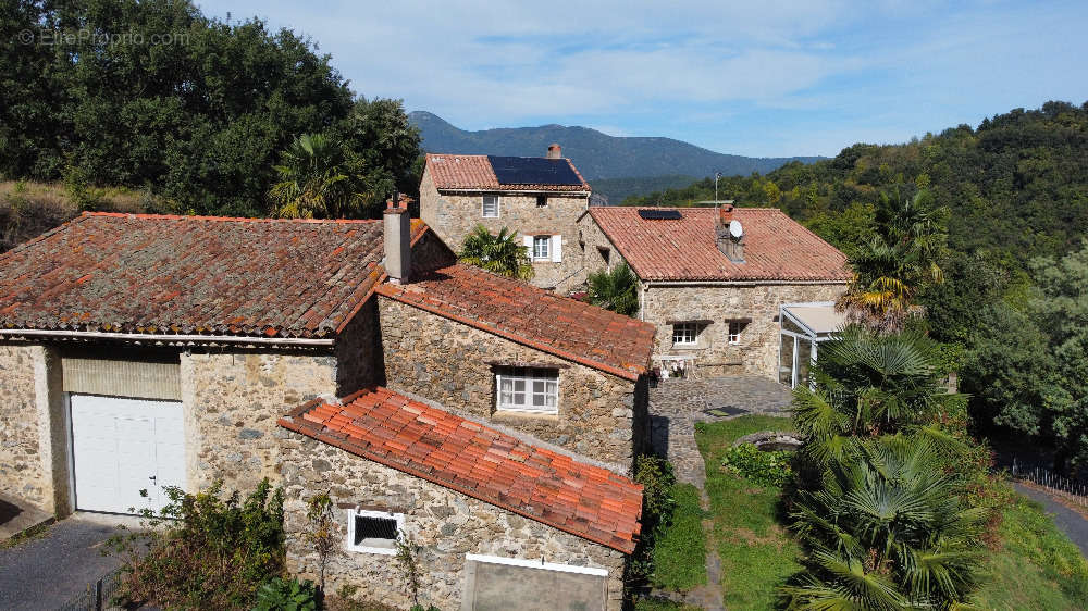 Maison à ARLES-SUR-TECH