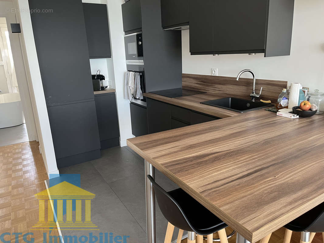 Appartement à MARSEILLE-8E