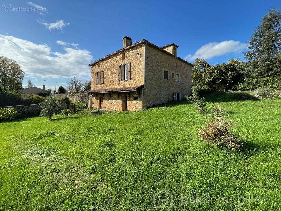 Maison à LALINDE