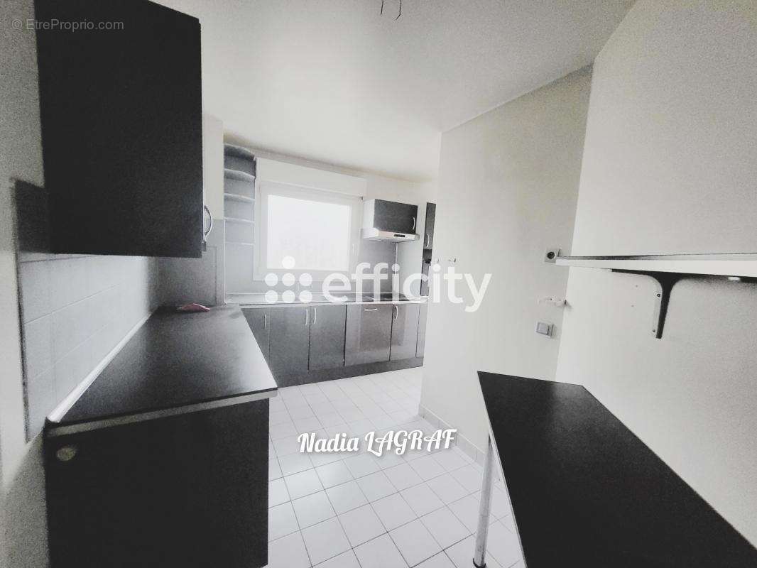 Appartement à GENNEVILLIERS