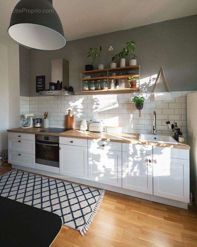 Appartement à VILLENEUVE-LES-AVIGNON