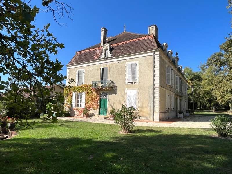 Maison à AIRE-SUR-L&#039;ADOUR