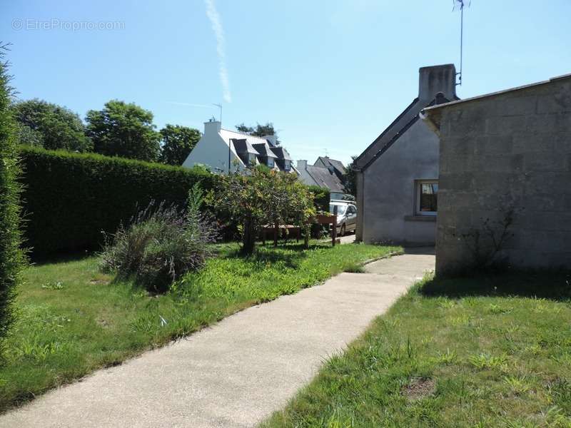 Maison à MELGVEN